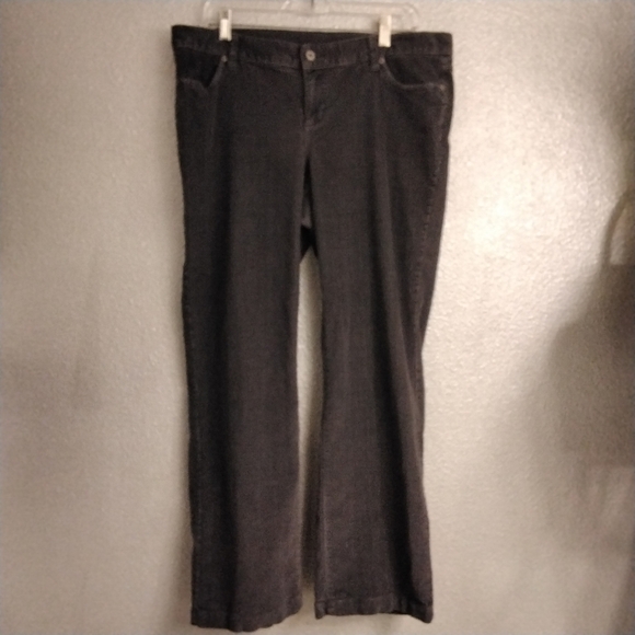 Columbia Sportswear Women's Corduroy Pants Size  14 - Picture 1 of 3